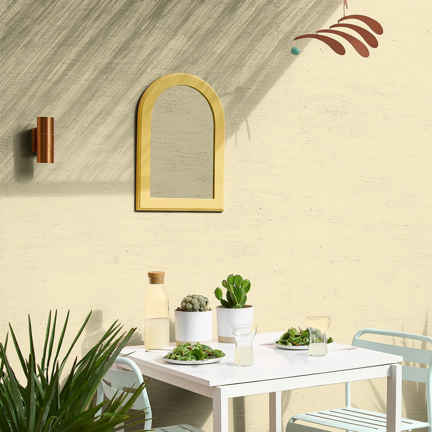 Sandtex® Textured Masonry Paint Cornish Cream - 5L 5 Sandtex® Textured Masonry Paint Cornish Cream - 5L - Image 4