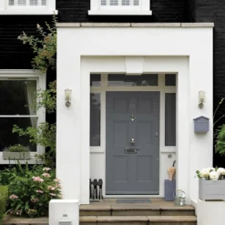 Sandtex® Ultra Smooth Masonry Paint Black - 5L -Home Style Shop 12810261 1644871318893509