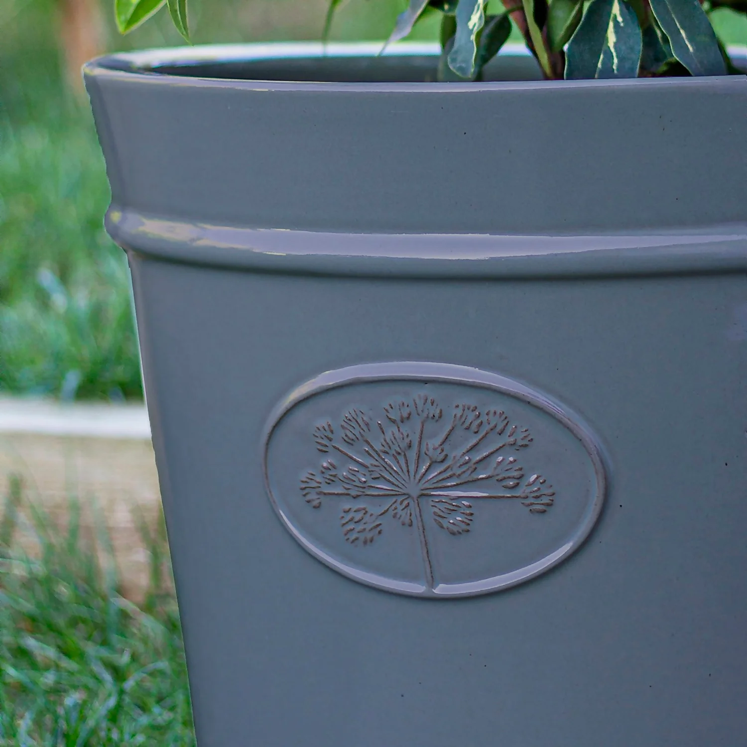 Country Living Heritage Denim Cone Pot - 41cm 5 Country Living Heritage Denim Cone Pot - 41cm - Image 3